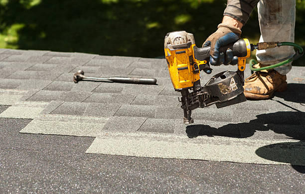 Best Flat Roof Repair Services  in Chilton, WI